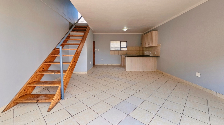 3 Bedroom Property for Sale in Langenhovenpark Free State